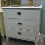 477 6302 CHEST OF DRAWERS